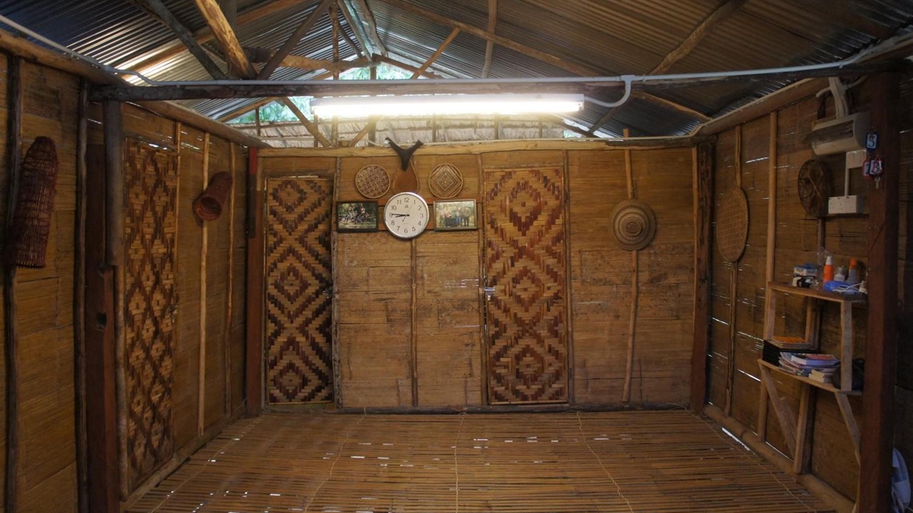 Photo of Others in Ringlet