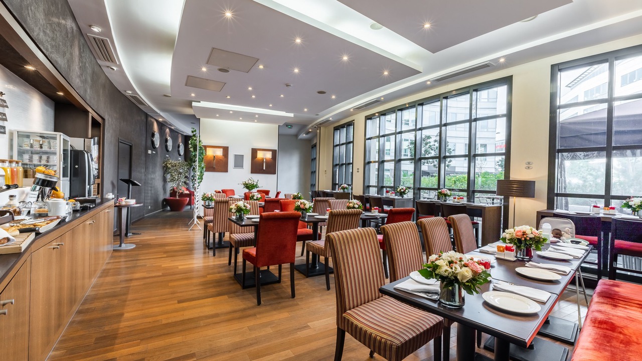 Photo of Others in Antony