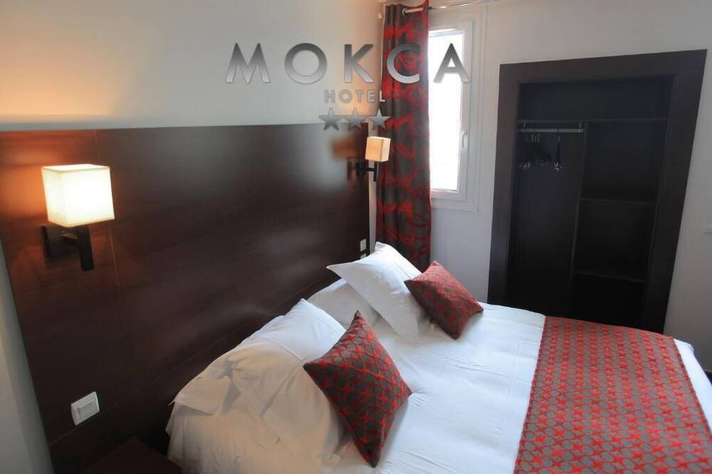 Photo of Bedroom in Meylan