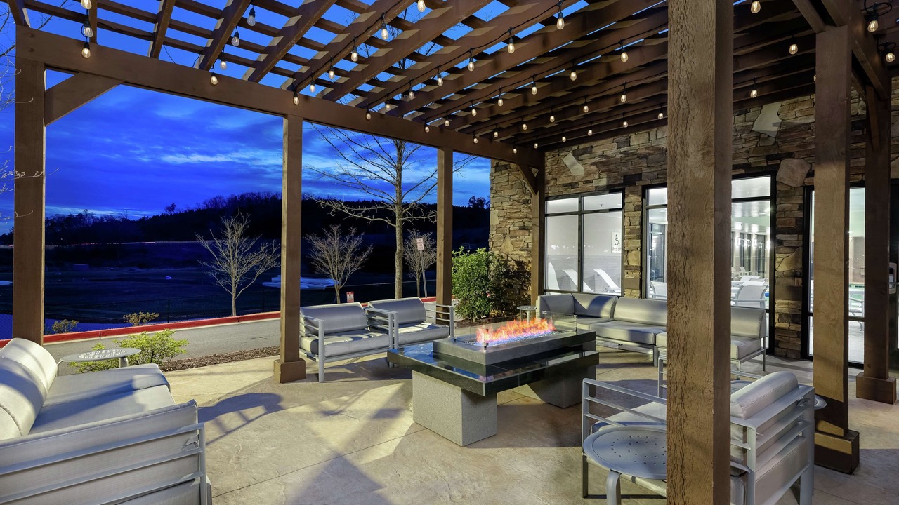 Photo of Outdoor in Emerson