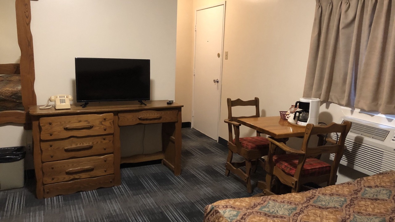 Photo of Bedroom in McCreary