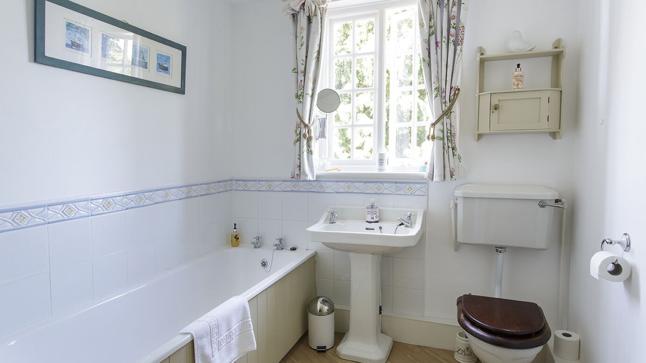 Photo of Bathroom in Sutton Maddock
