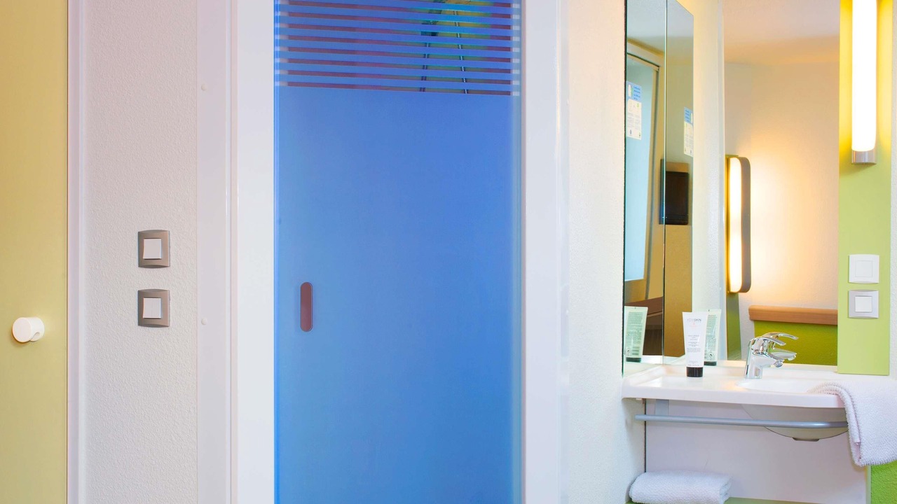 Photo of Bedroom in Glattbrugg