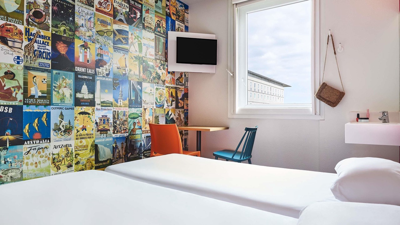 Photo of Bedroom in Roissy-en-France