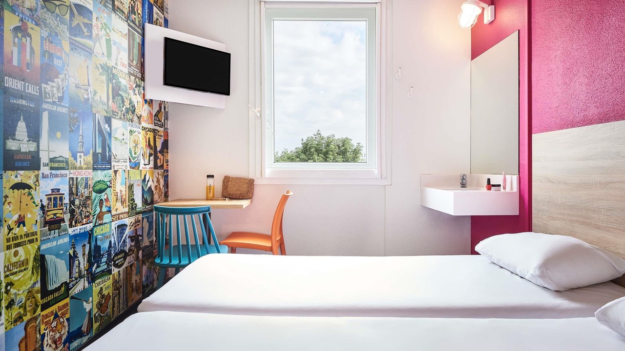 Photo of Bedroom in Roissy-en-France