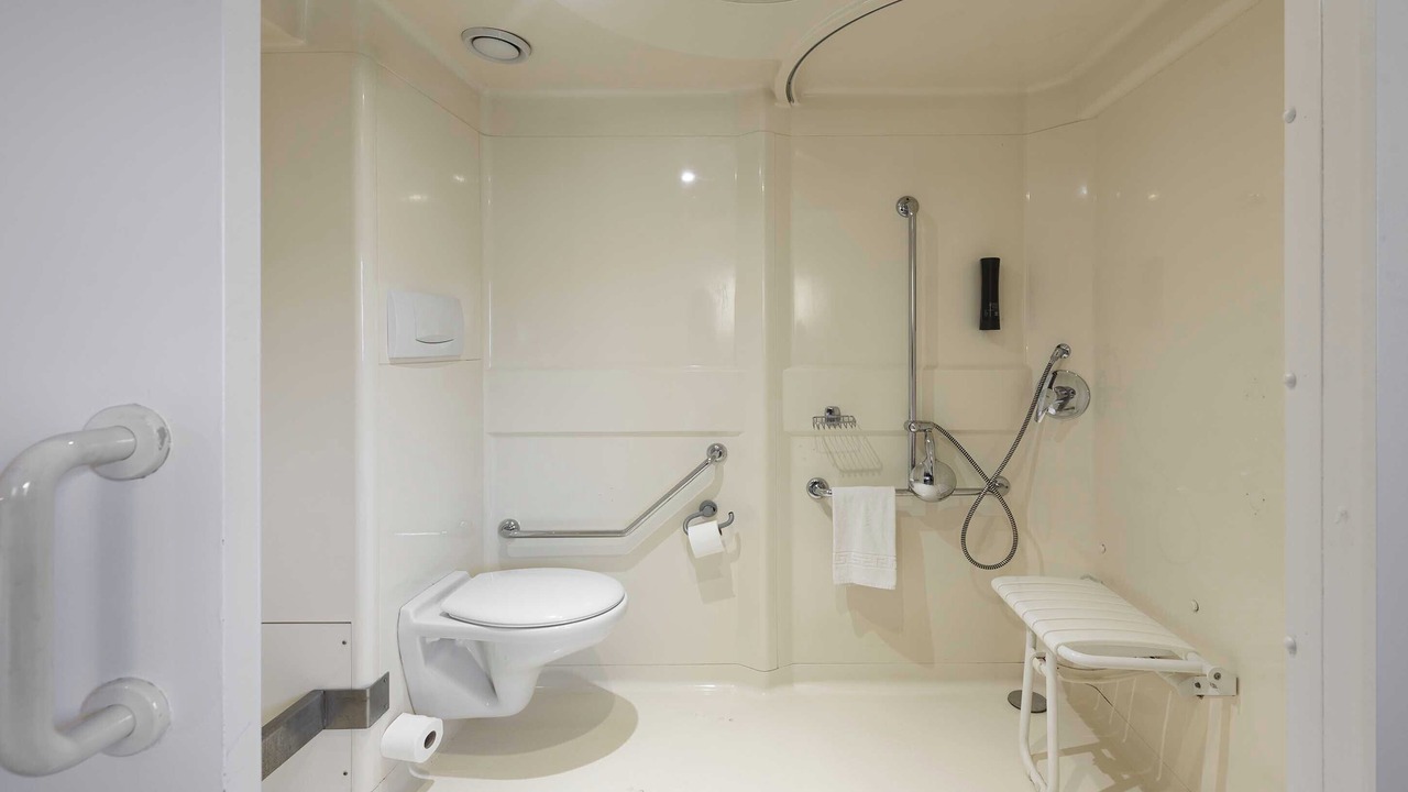 Photo of Bathroom in Pont des Demoiselles-Montaudran-La Terrasse