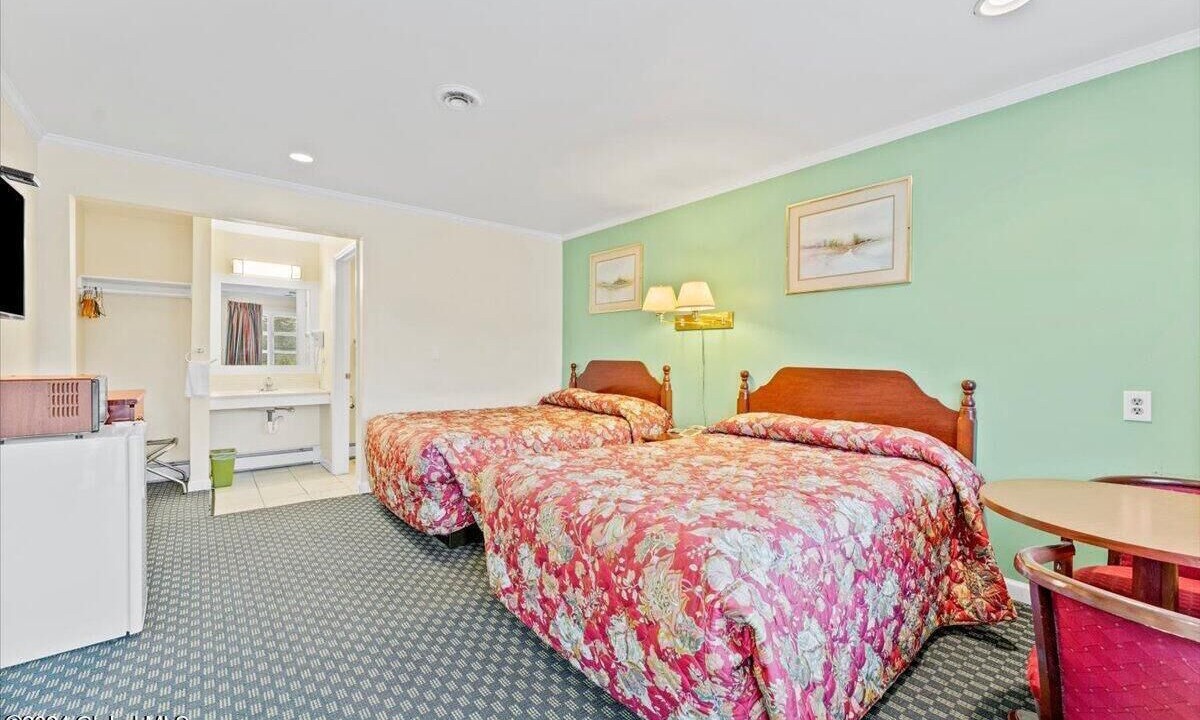 Photo of Bedroom in Saratoga Springs