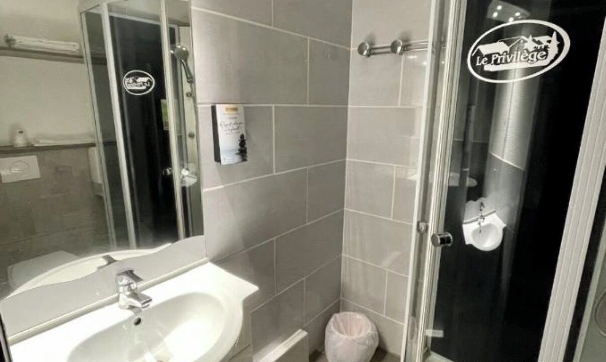 Photo of Bathroom in Verdun