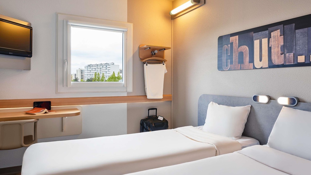 Photo of Bedroom in Velizy-Villacoublay
