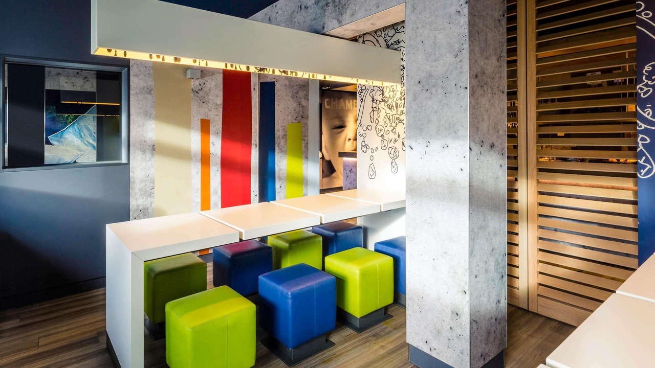 Photo of Others in Velizy-Villacoublay