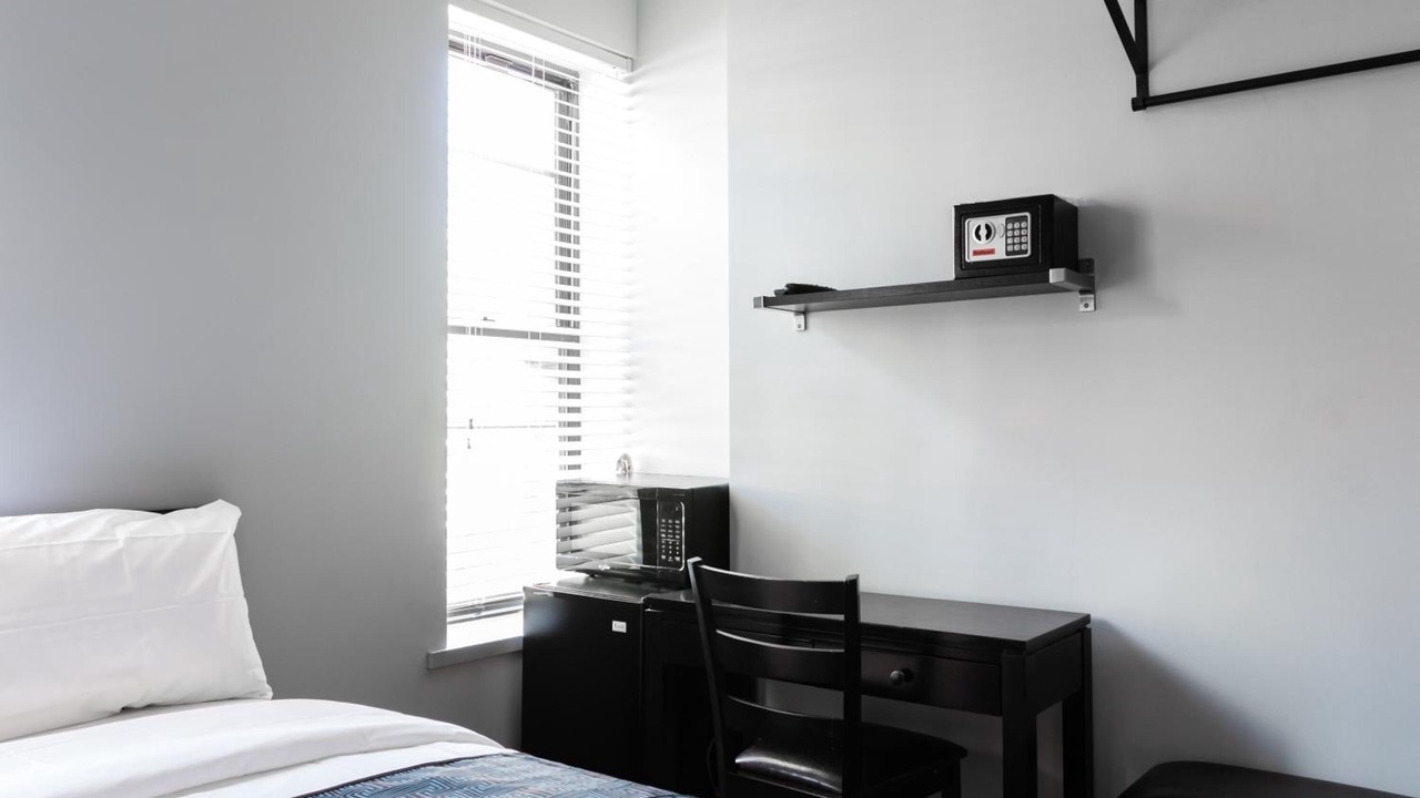 Photo of Bedroom in East Harlem