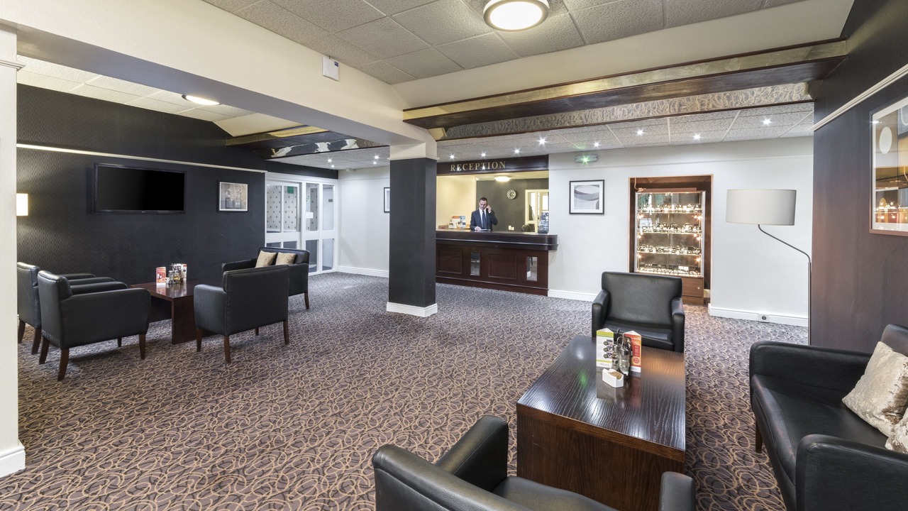 Photo of Others in Melrose