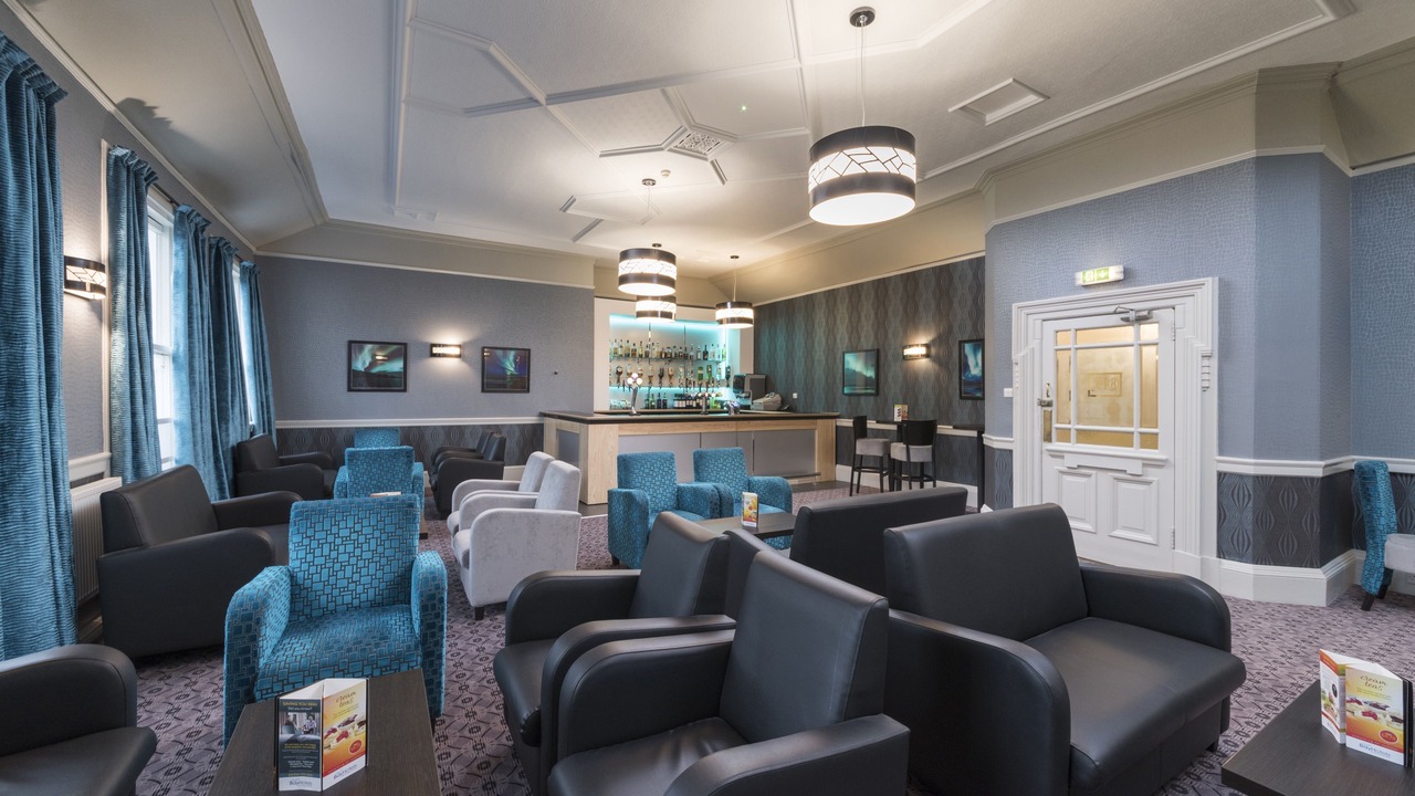 Photo of Others in Melrose