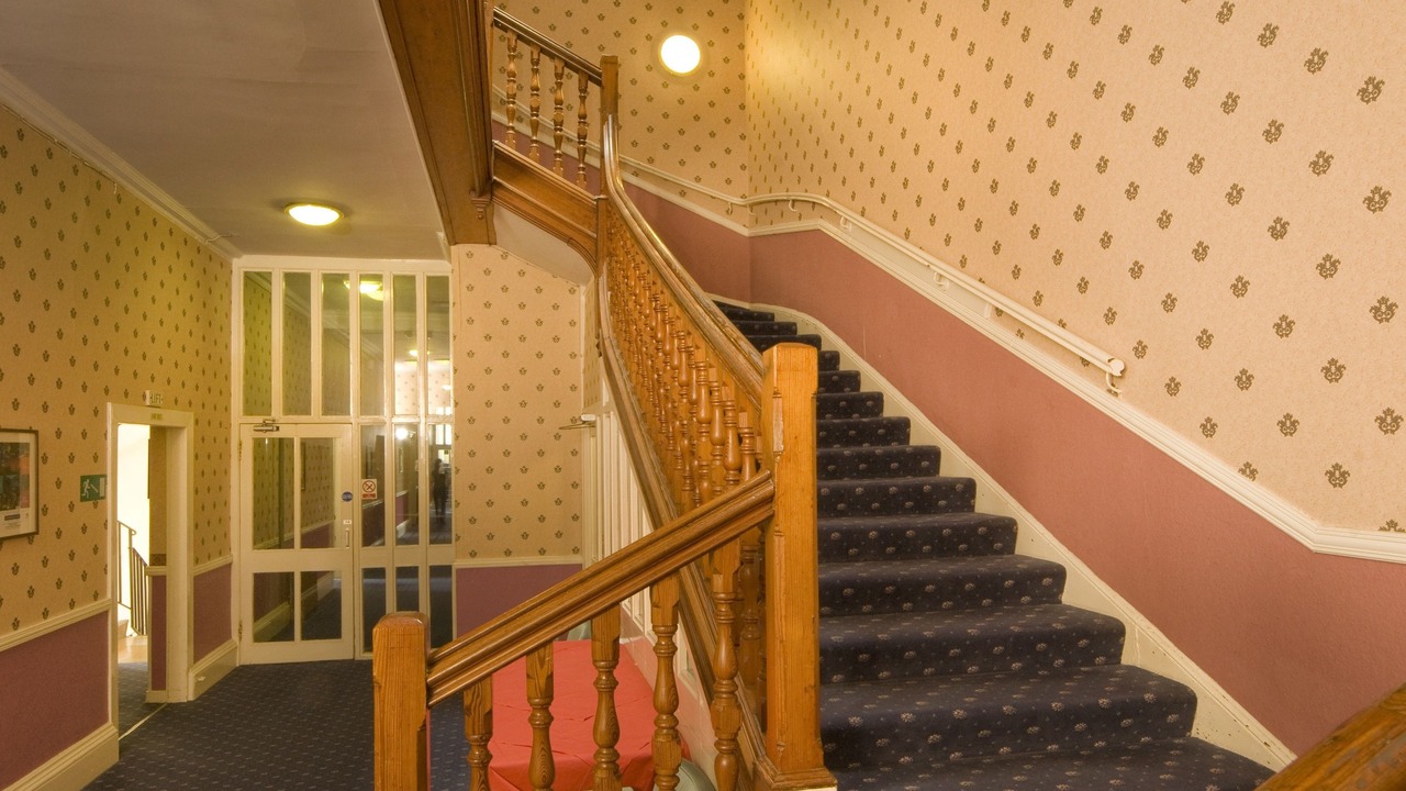 Photo of Others in Melrose