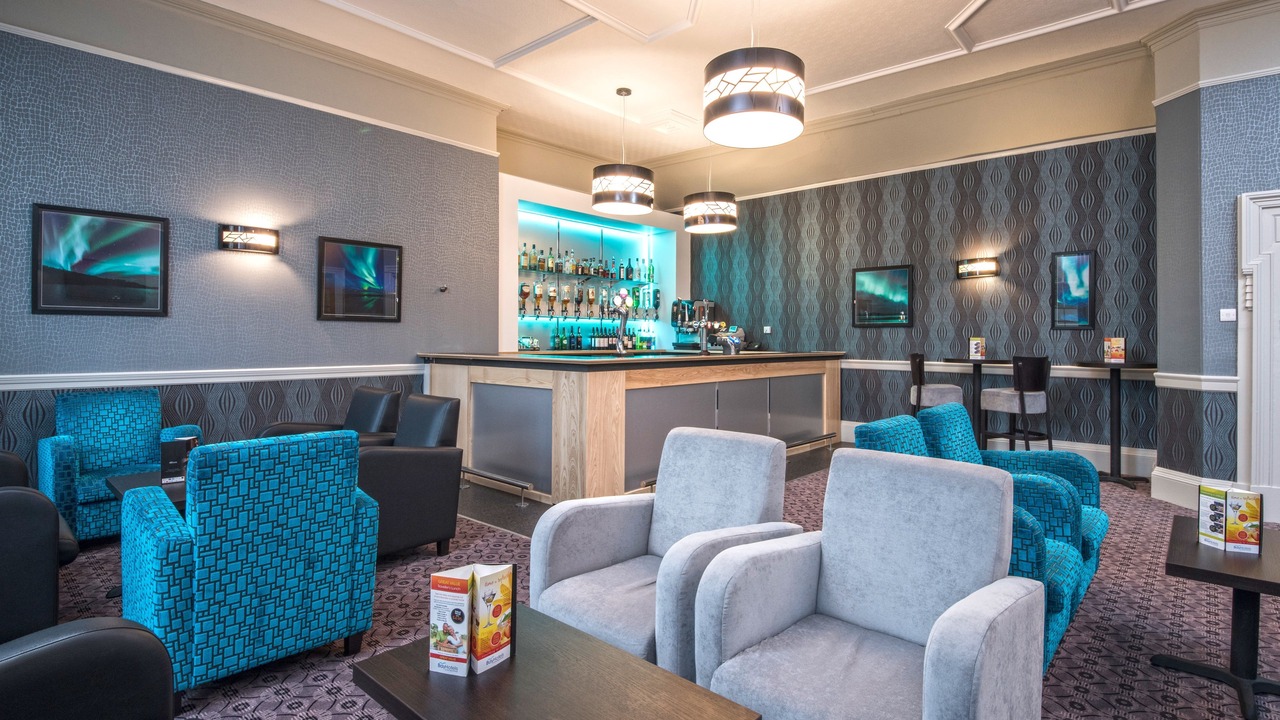 Photo of Others in Melrose