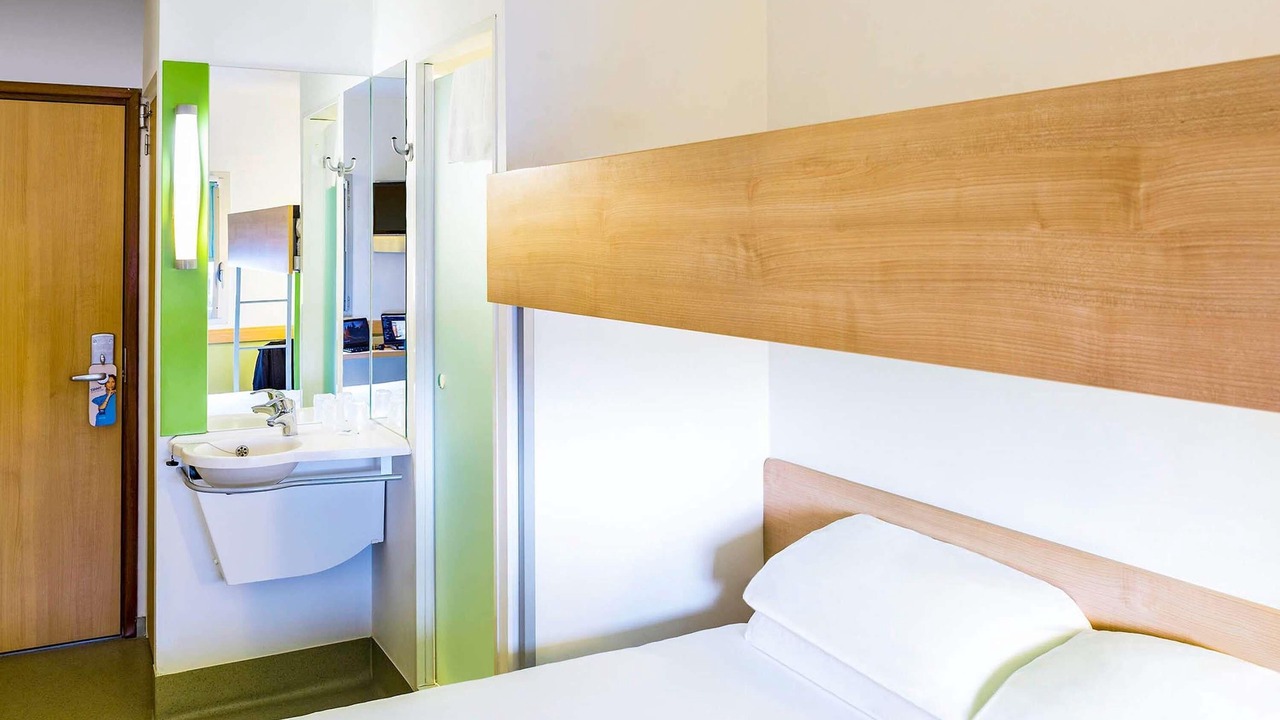 Photo of Bedroom in Derbyshire