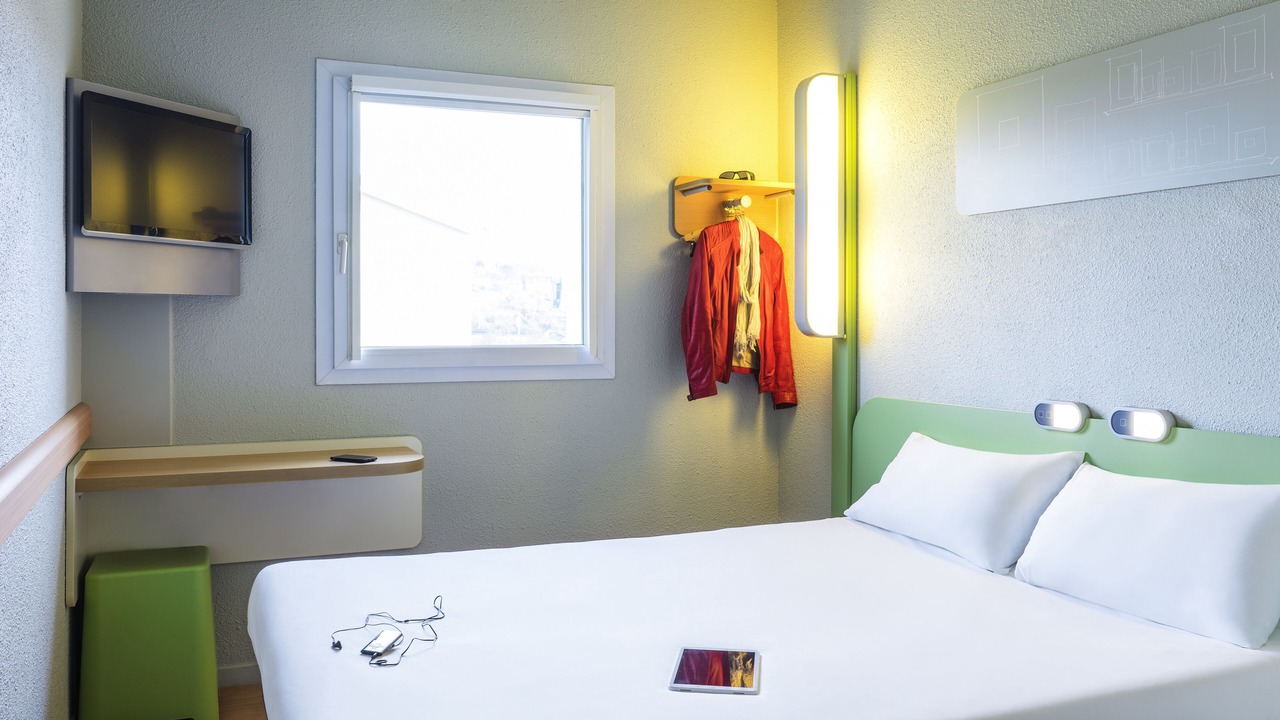 Photo of Bedroom in Saint-Genis-Laval