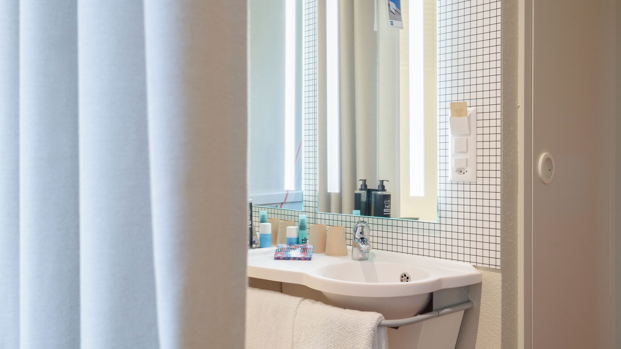 Photo of Bathroom in Lancy