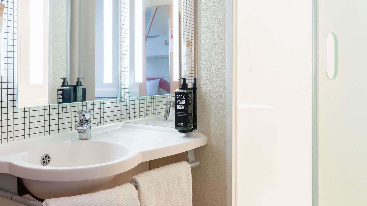 Photo of Bathroom in Lancy