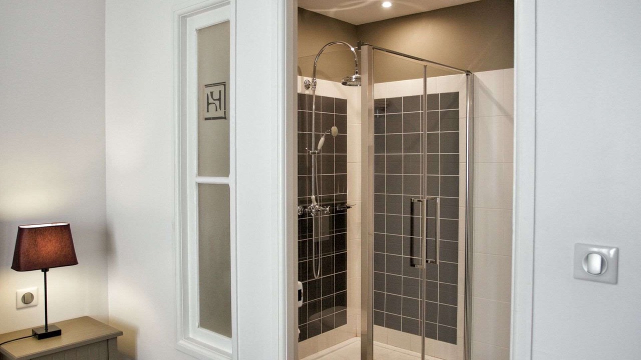 Photo of Others in Nerac