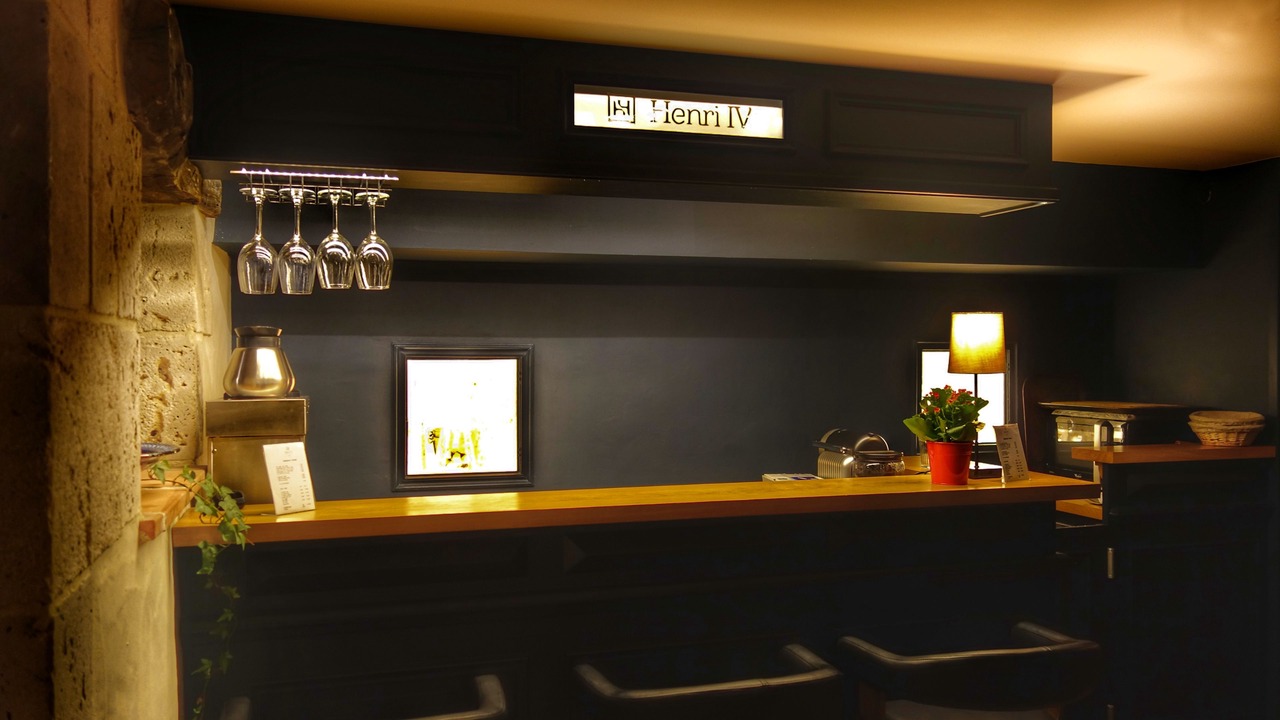 Photo of Others in Nerac