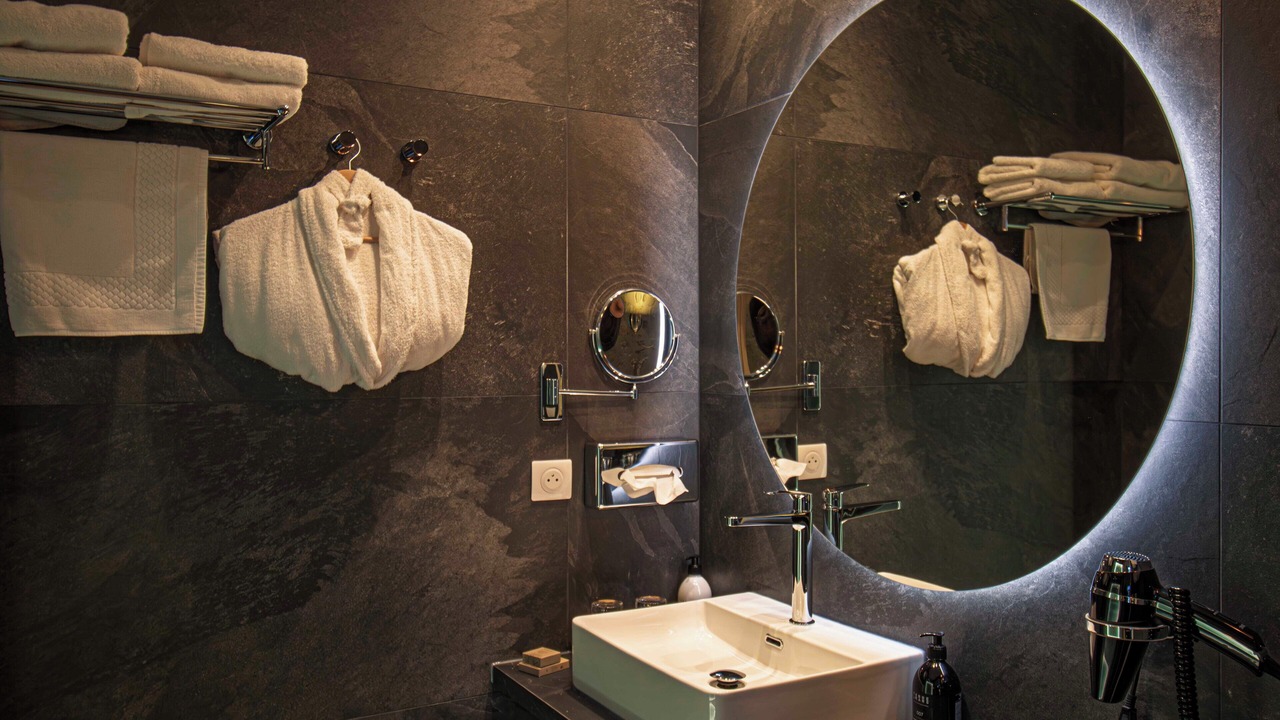 Photo of Bathroom in Nerac