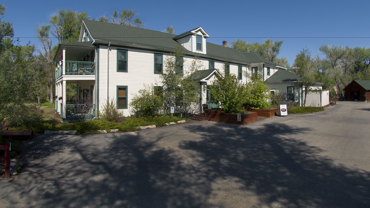 Photo of Outdoor in Elk Mountain