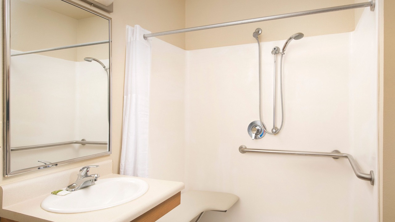 Photo of Bathroom in Romeoville