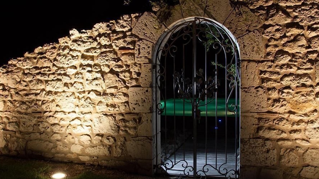 Photo of Outdoor in Avezan