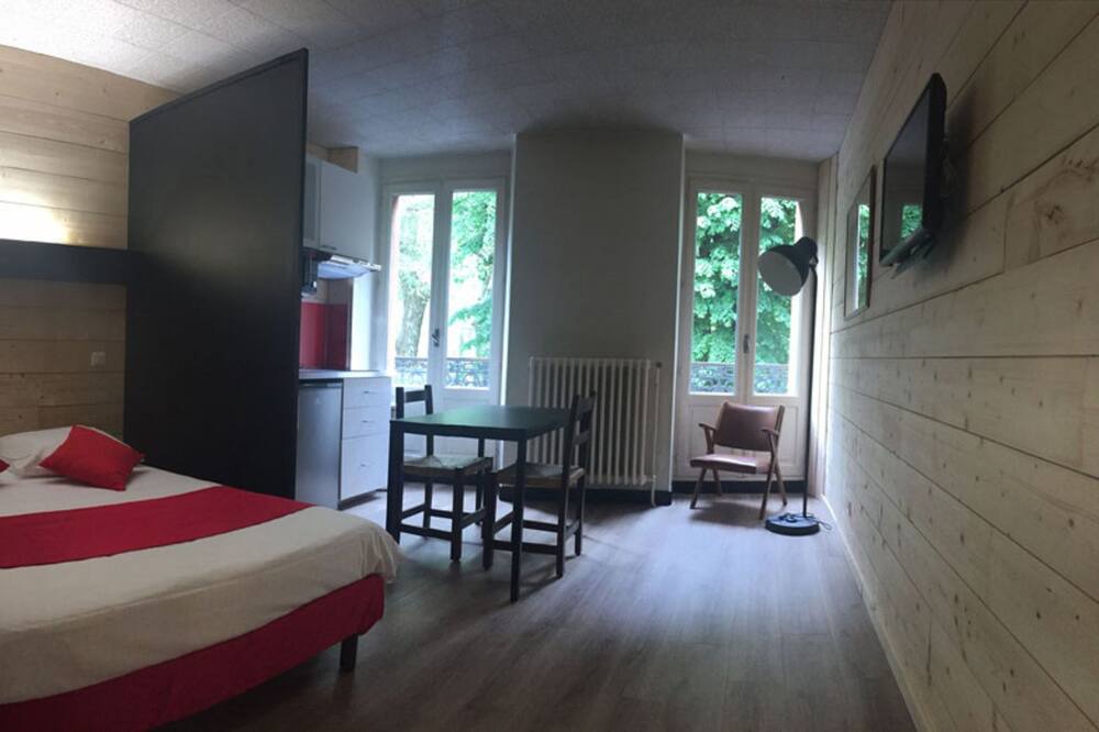 Photo of Bedroom in Bagneres-de-Luchon