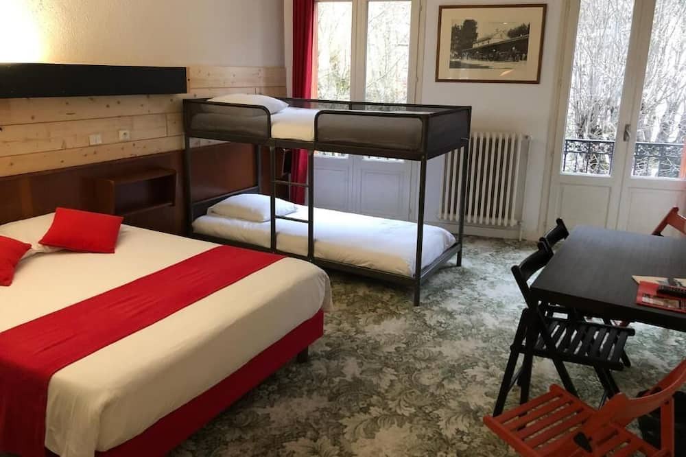 Photo of Bedroom in Bagneres-de-Luchon