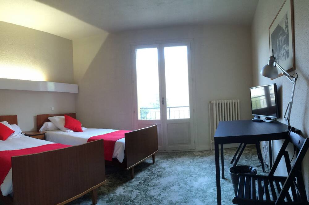 Photo of Bedroom in Bagneres-de-Luchon