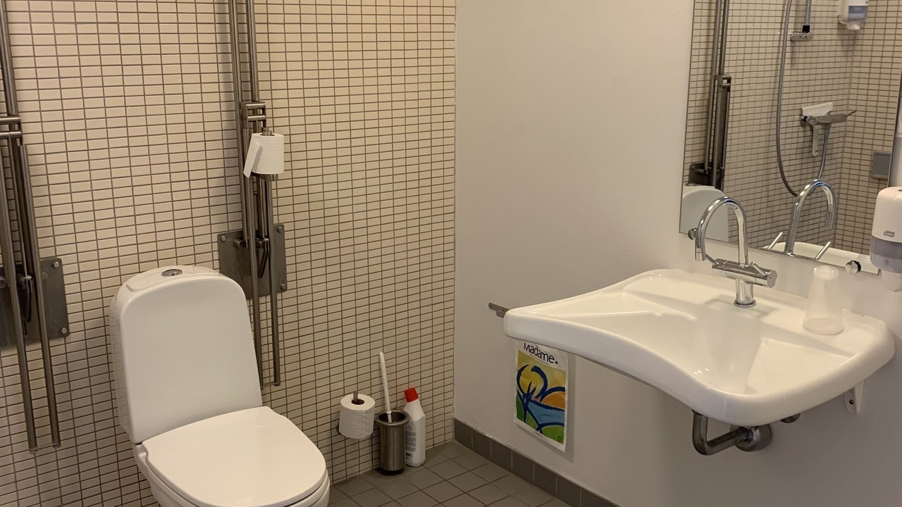 Photo of Bathroom in Hillerod