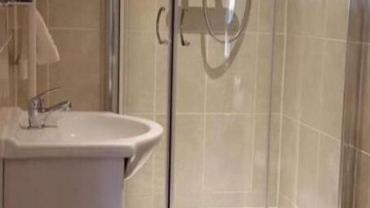 Photo of Bathroom in Desborough