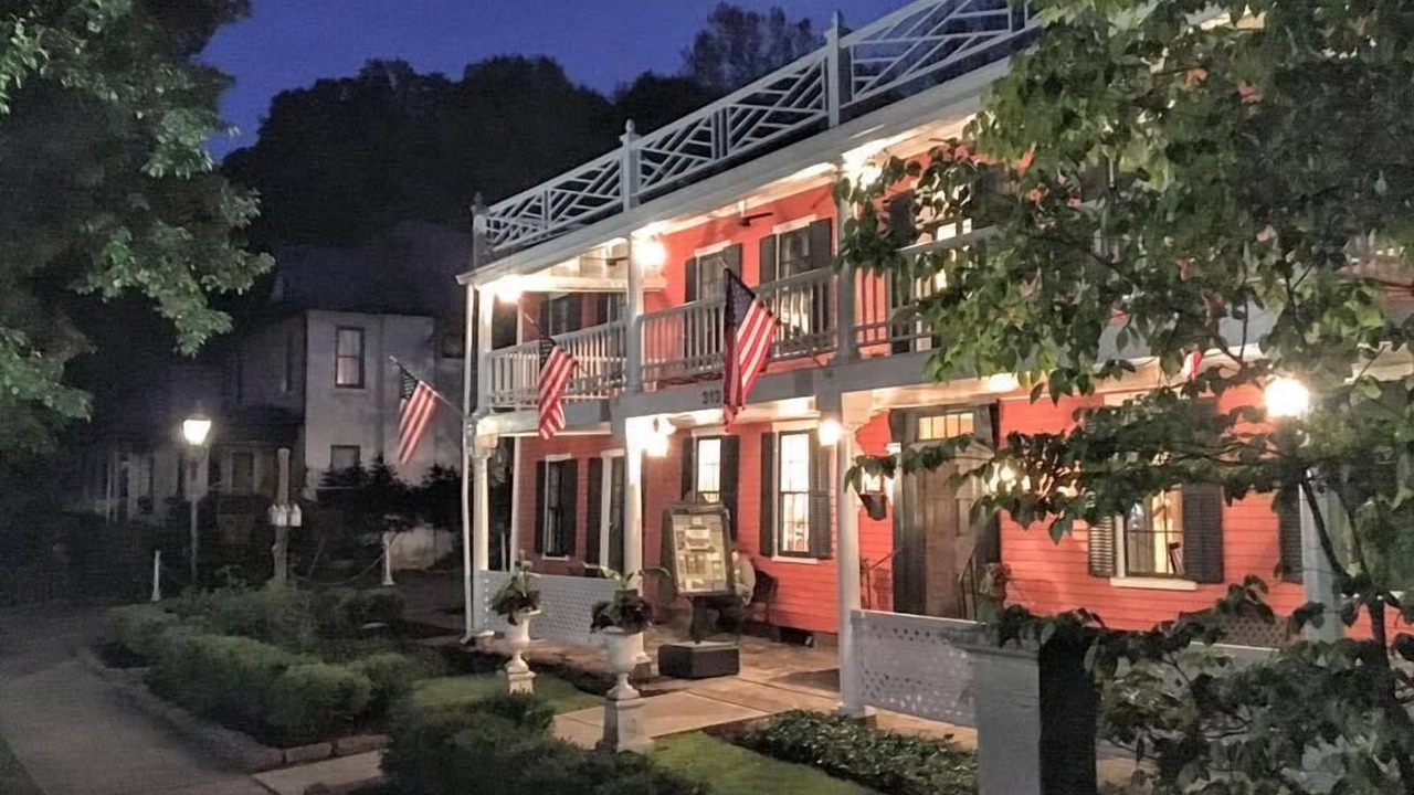 Photo of Buildings in Granville