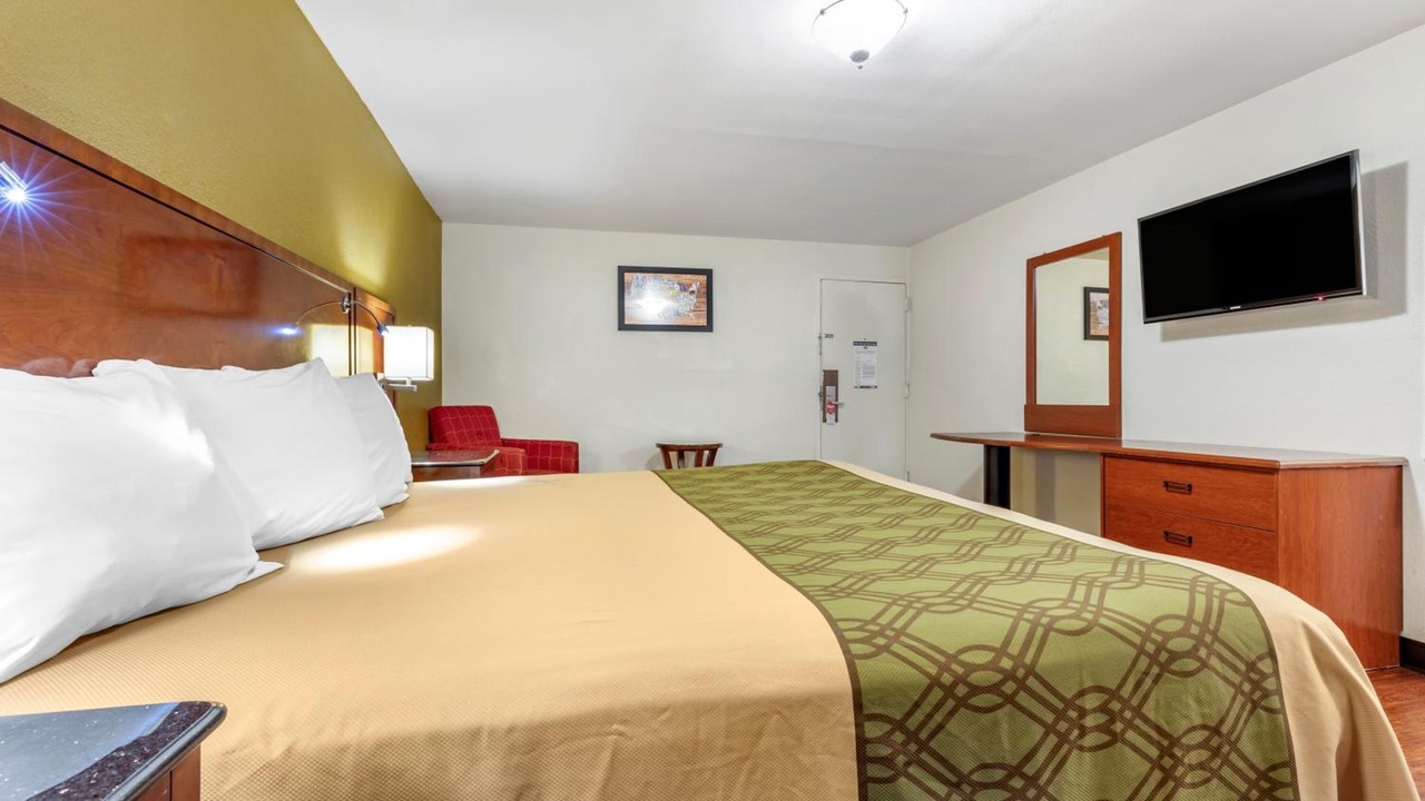 Photo of Bedroom in Tyler