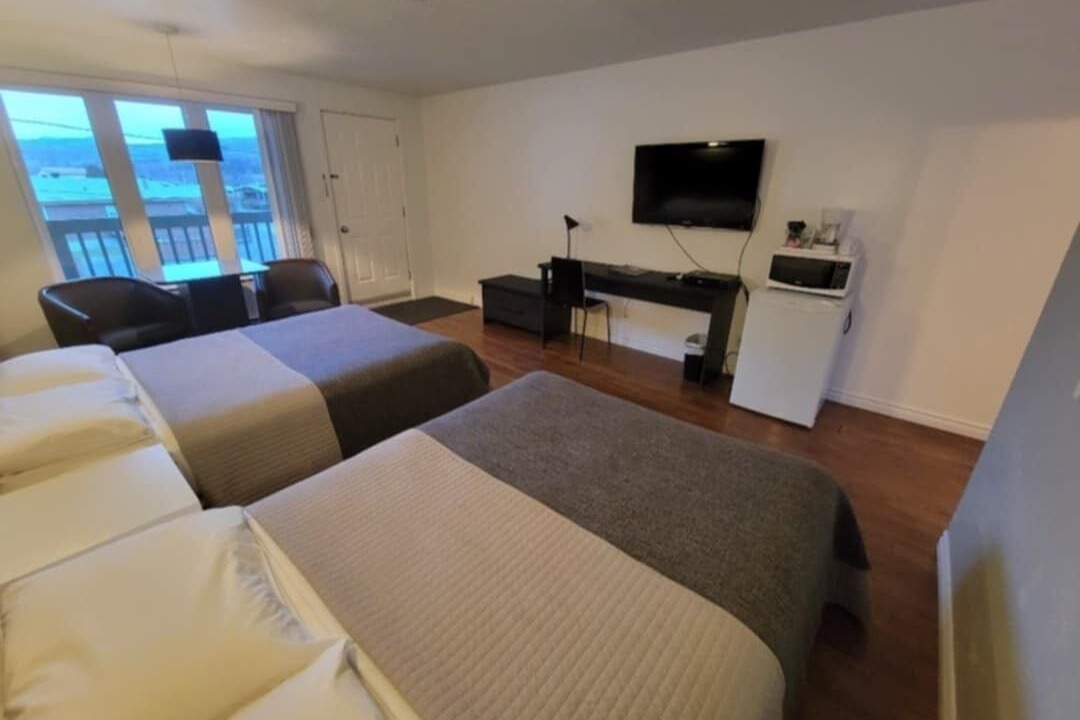 Photo of Bedroom in La Malbaie