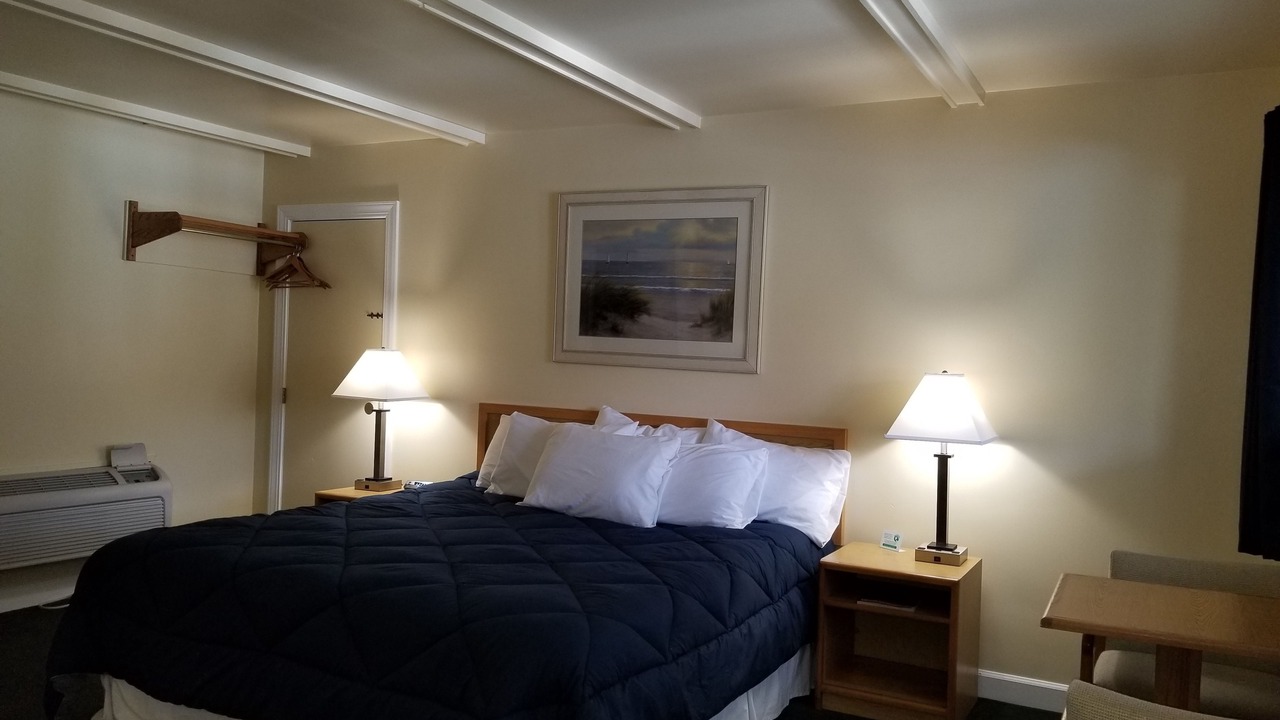 Photo of Bedroom in Saugatuck