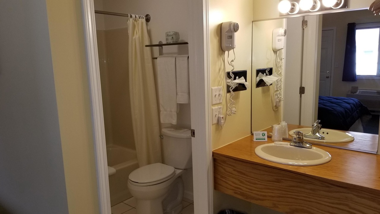 Photo of Bathroom in Saugatuck