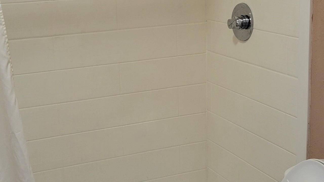 Photo of Bathroom in Union City