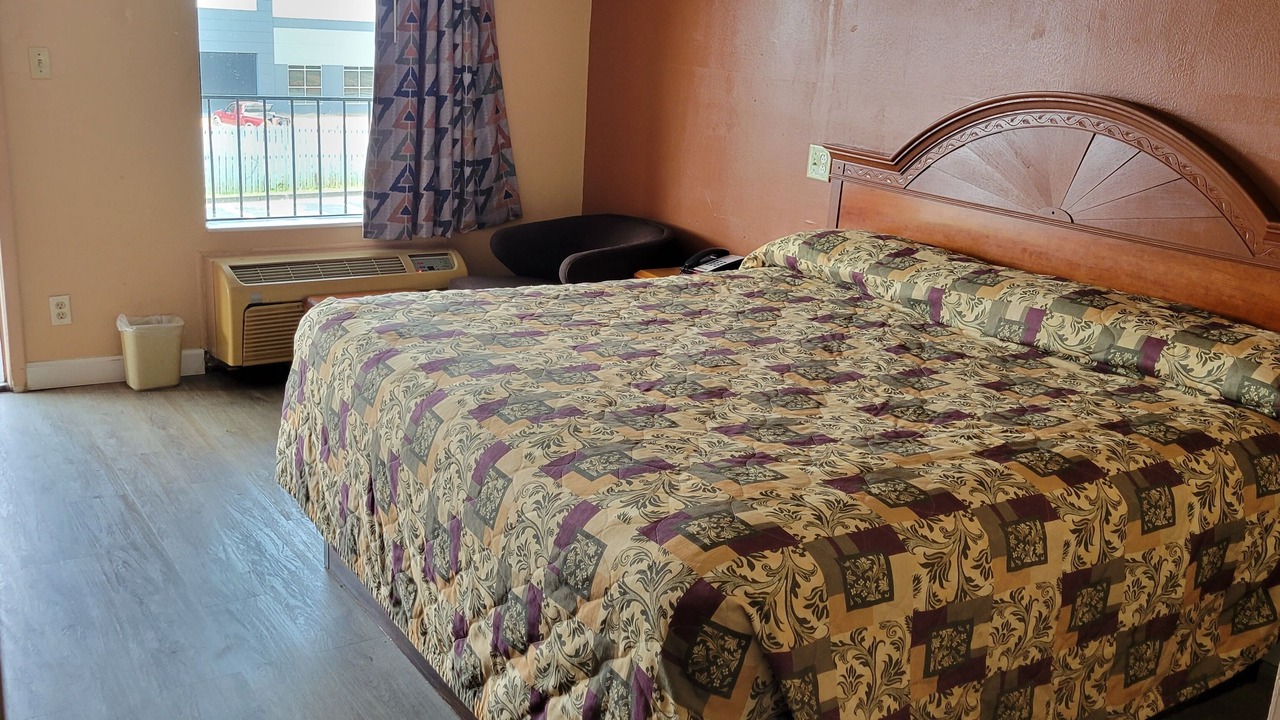 Photo of Bedroom in Union City