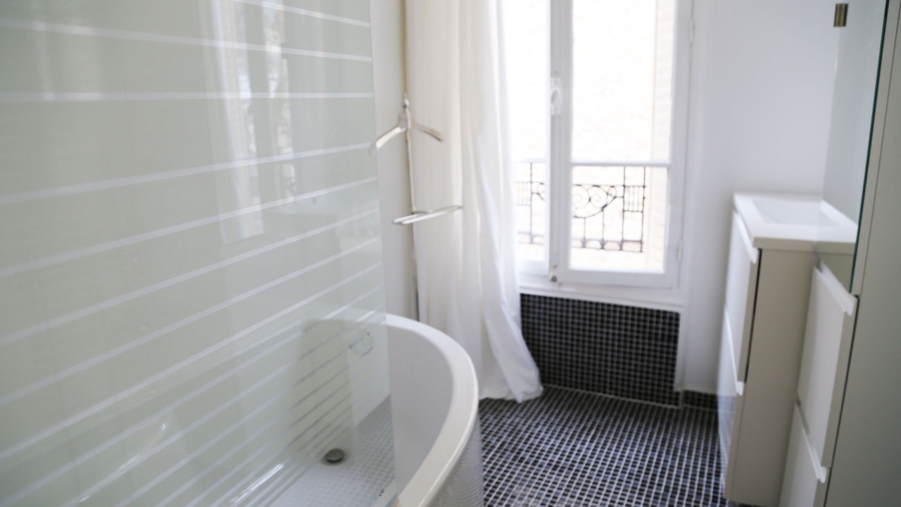Photo of Bathroom in Vanves