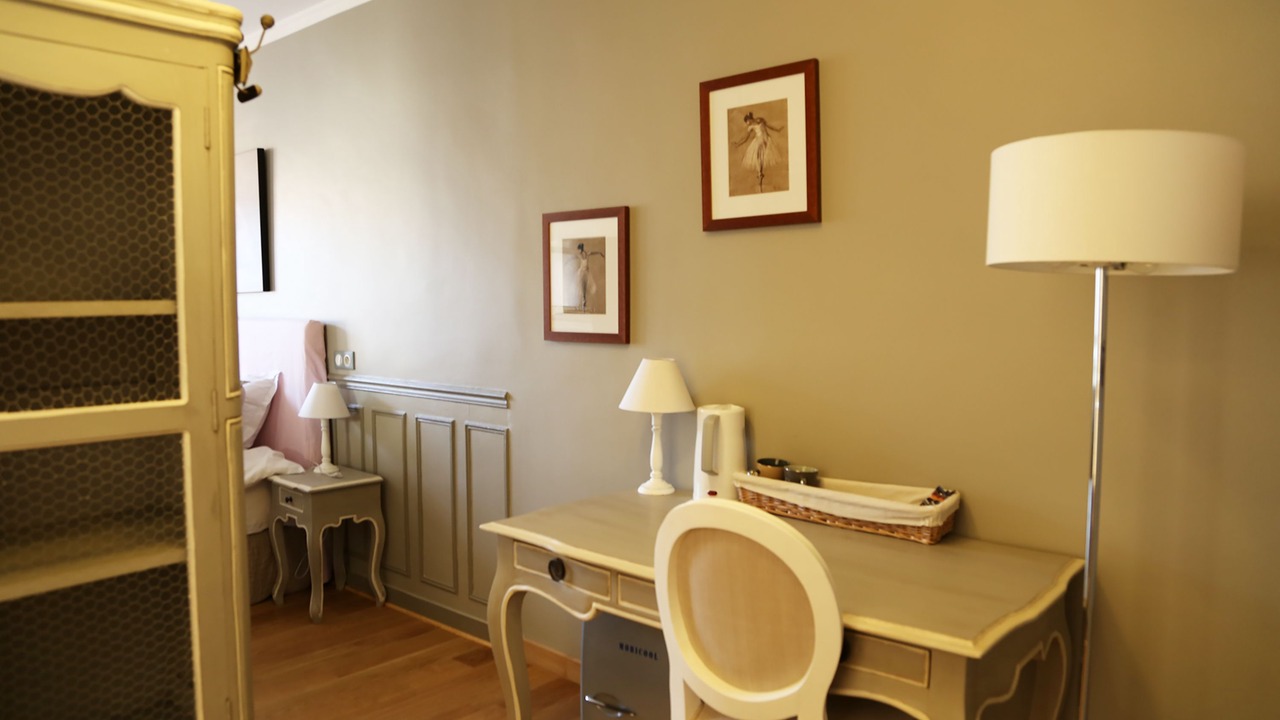 Photo of Bedroom in Vanves