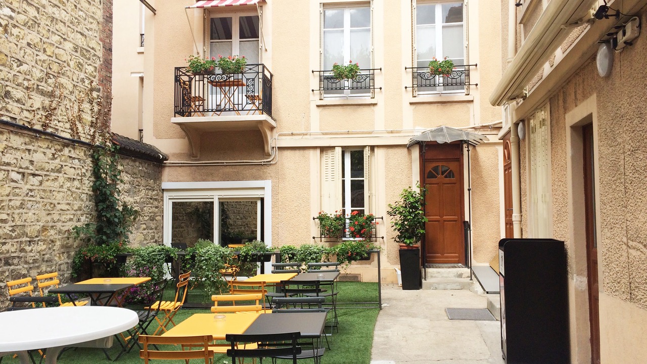 Photo of Others in Vanves