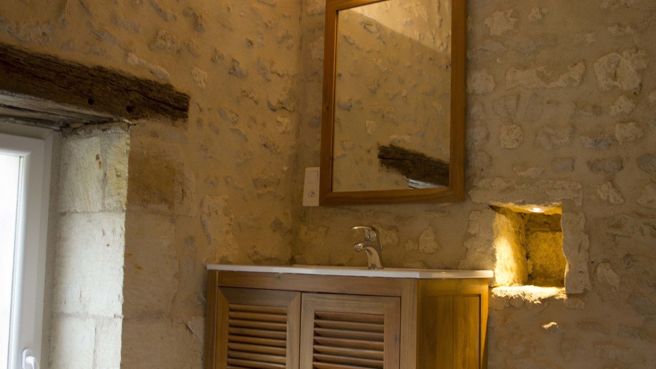 Photo of Bathroom in Velleches