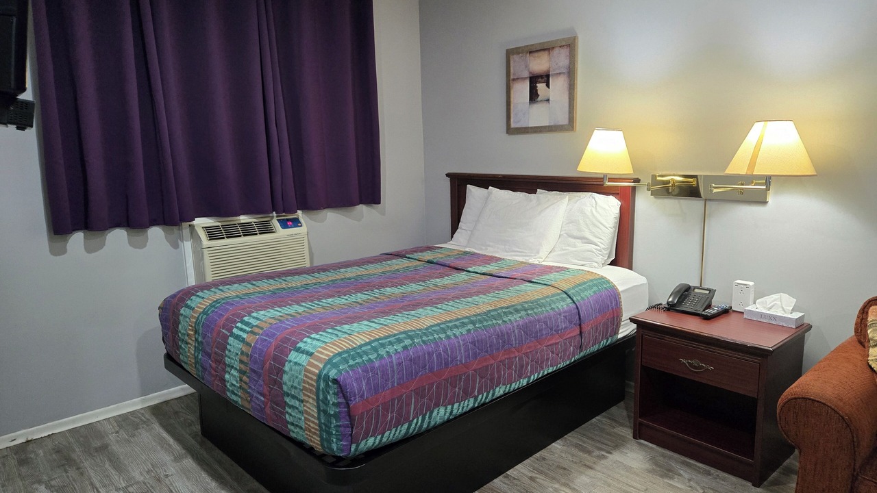 Photo of Bedroom in Cobourg