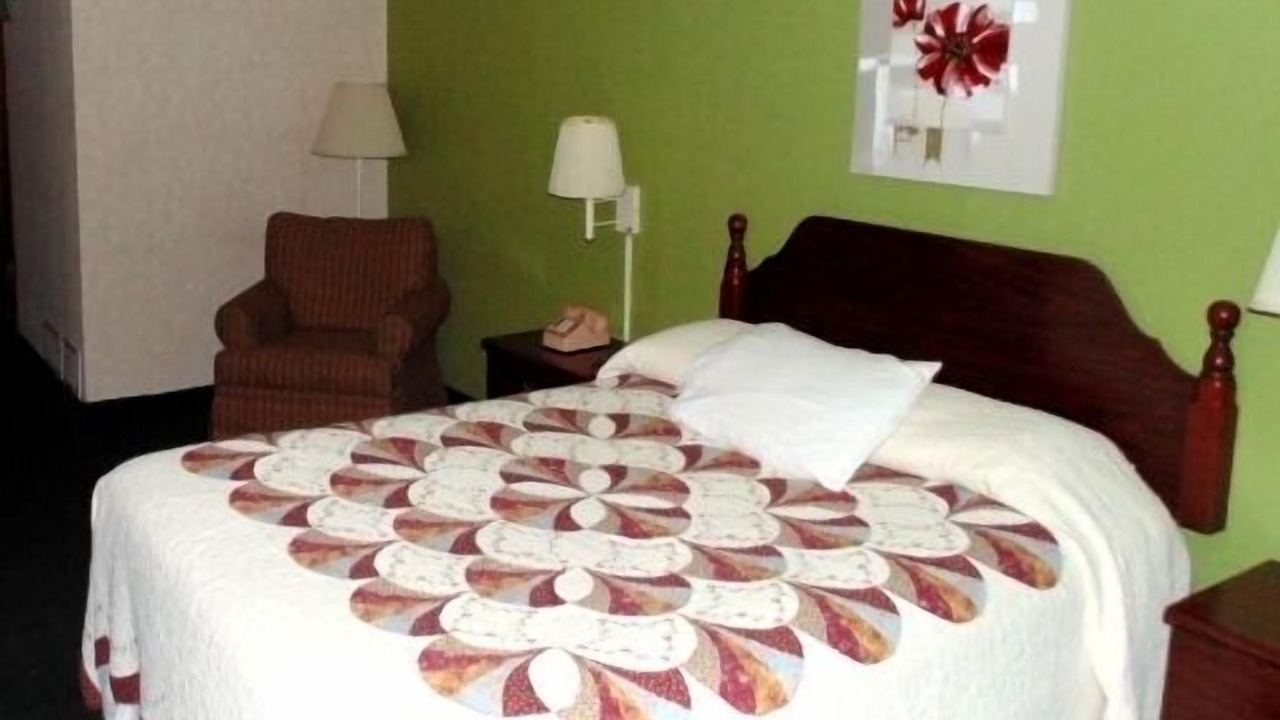 Photo of Bedroom in Sandusky