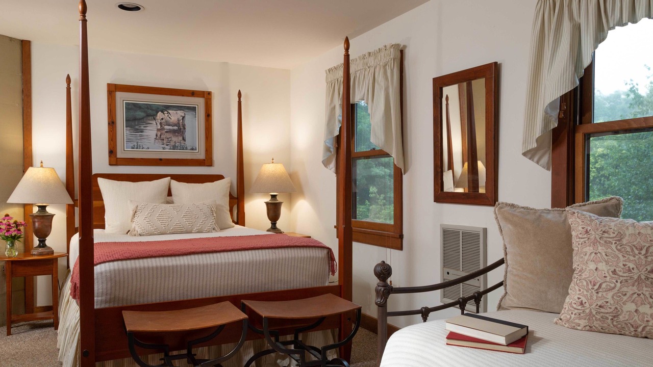 Photo of Bedroom in Millboro Springs