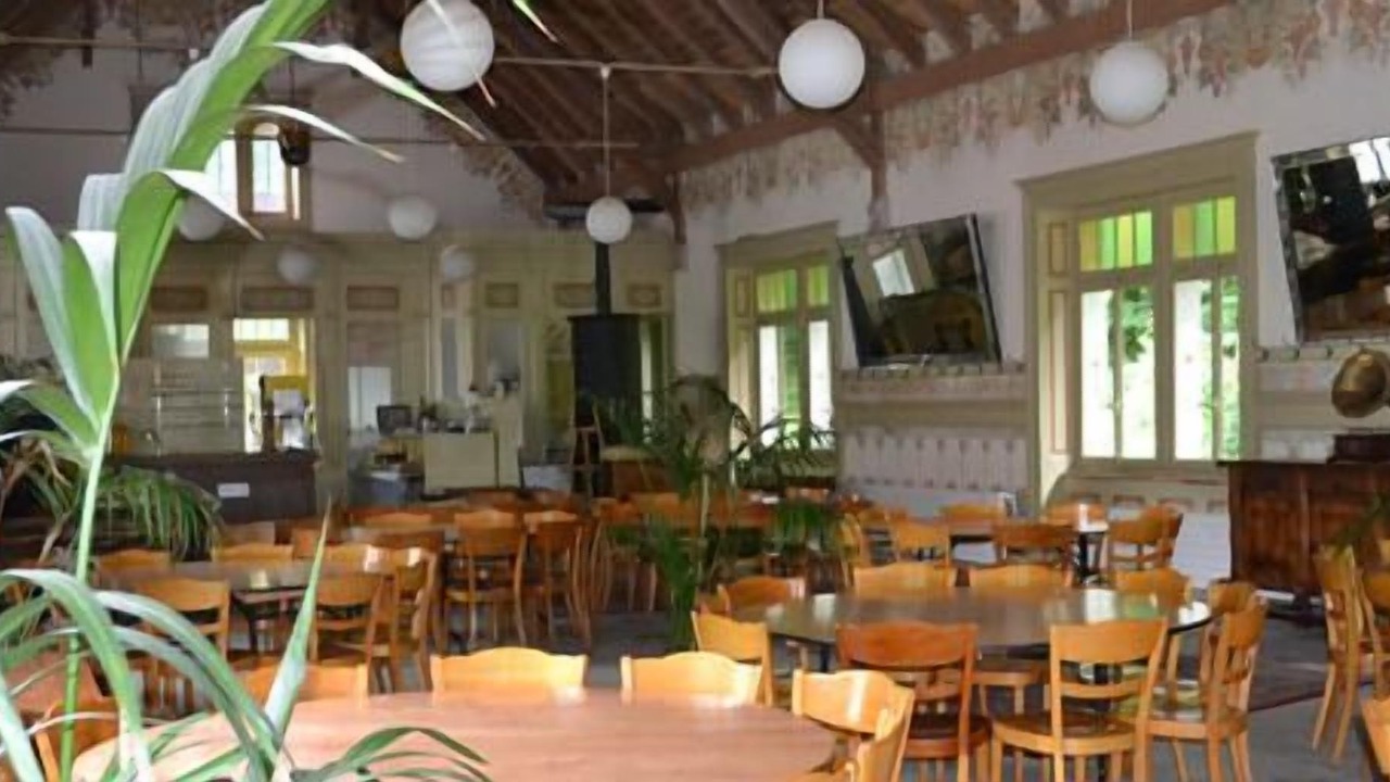 Photo of Livingroom in Brot-Dessous