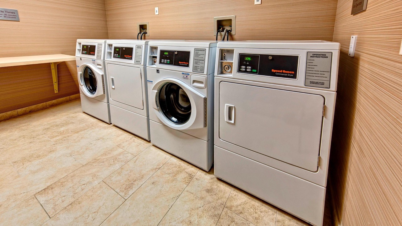 Photo of Bedroom in East Garden City